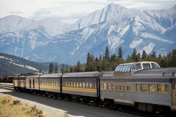 1660813346121486.jpg 鐵路運輸.webp.jpg